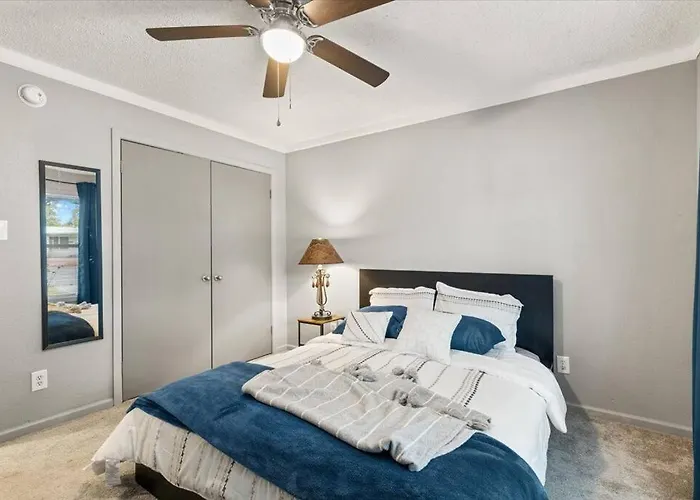 The Austin Wallflower - Next To Downtown