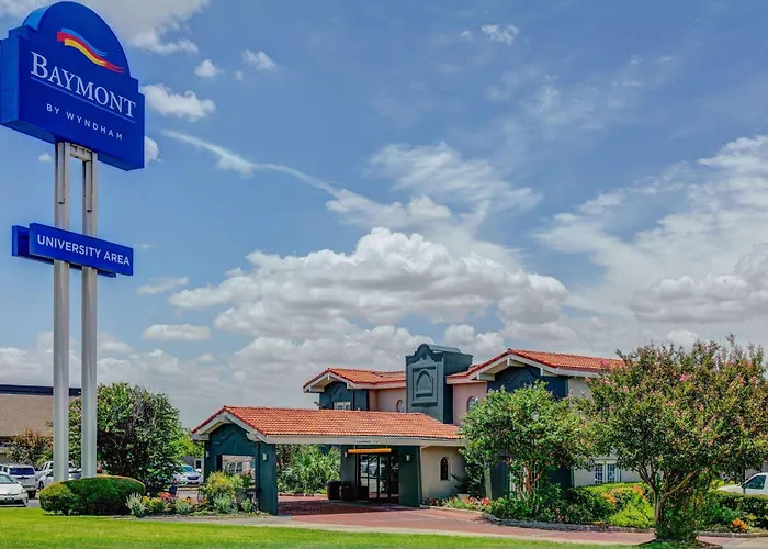 Baymont By Wyndham Austin University Area