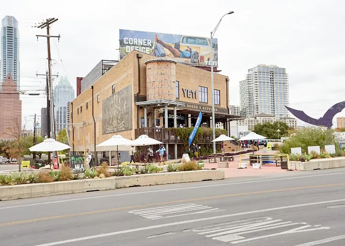 Sonder At The Catherine Austin