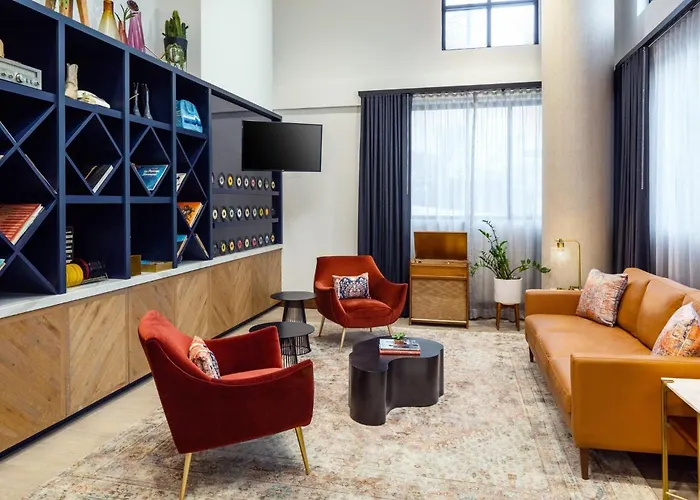 Hotel Indigo Austin Downtown - University By Ihg