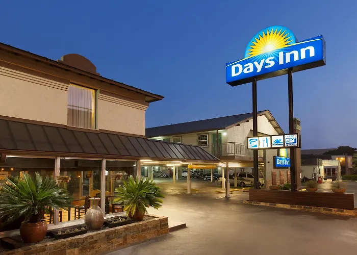 Days Inn By Wyndham Austin/University/Downtown