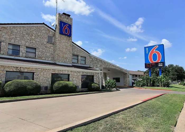 Motel 6 Austin, Tx - Central Downtown Ut