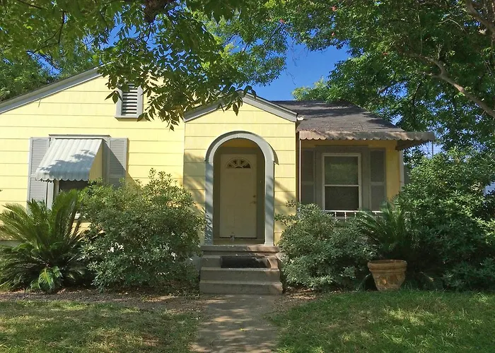 Hancock Guest Cottage Austin
