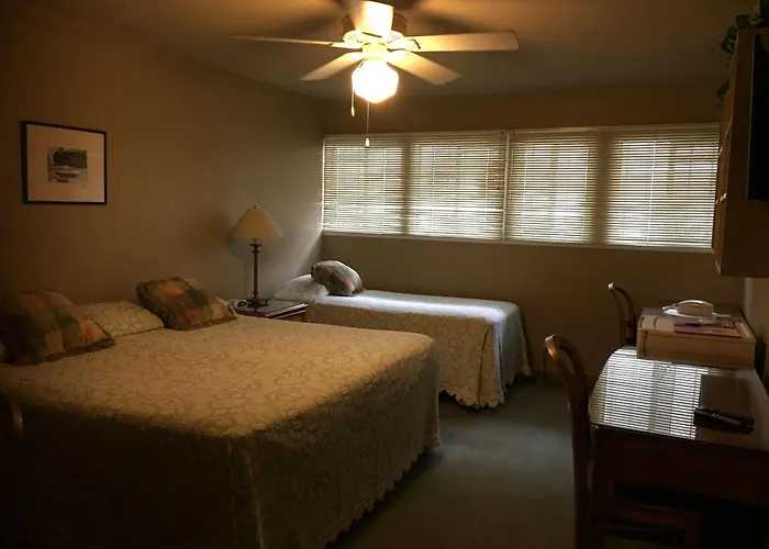 The Quarters At Hardin House Hotel Austin