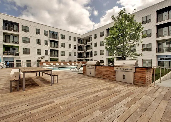 The Guild East Side | Corazon Austin